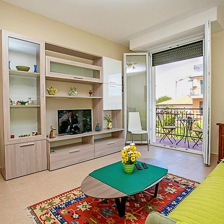 Villa Mimosa - Appartamento 2 - Happy Rentals Desenzano del Garda Eksteriør bilde