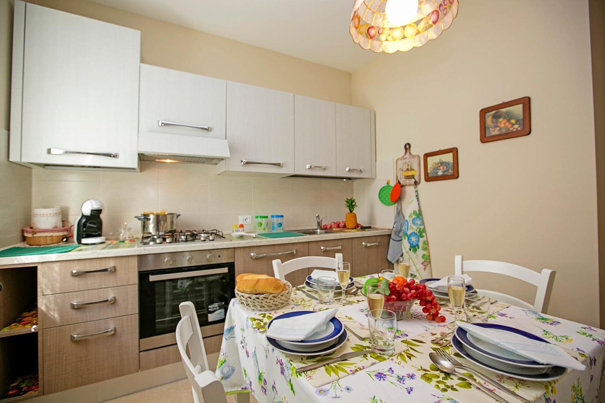 Villa Mimosa - Appartamento 2 - Happy Rentals Desenzano del Garda Eksteriør bilde