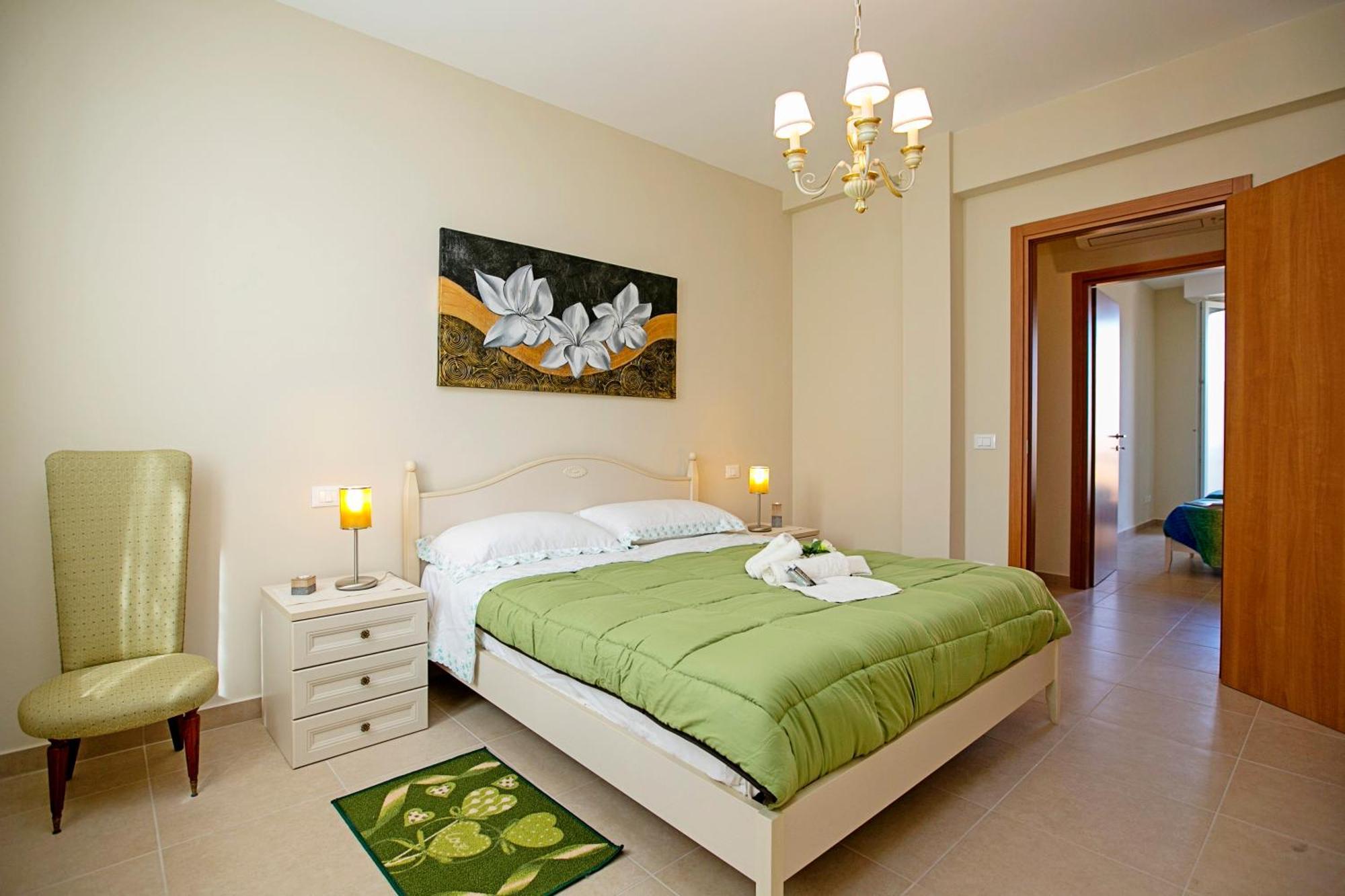Villa Mimosa - Appartamento 2 - Happy Rentals Desenzano del Garda Eksteriør bilde